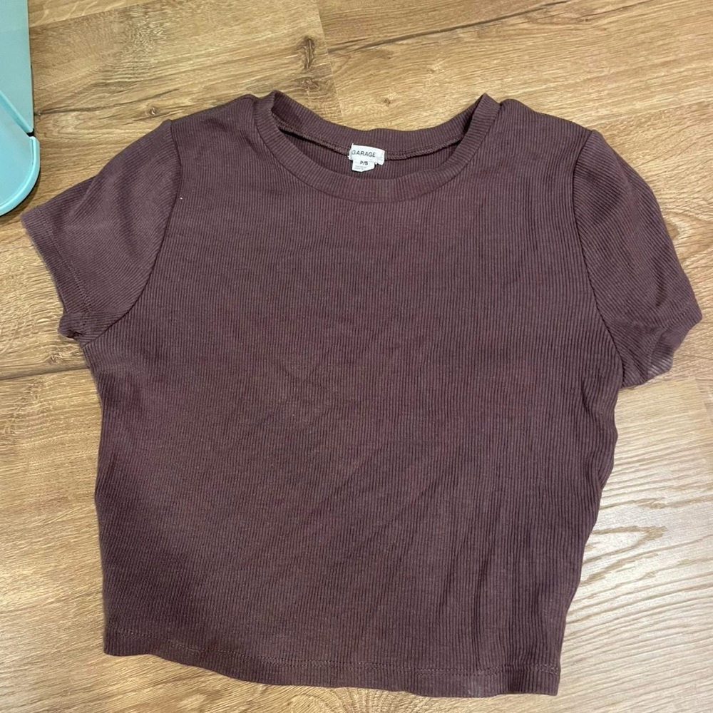 Garage brown short sleeve top size small